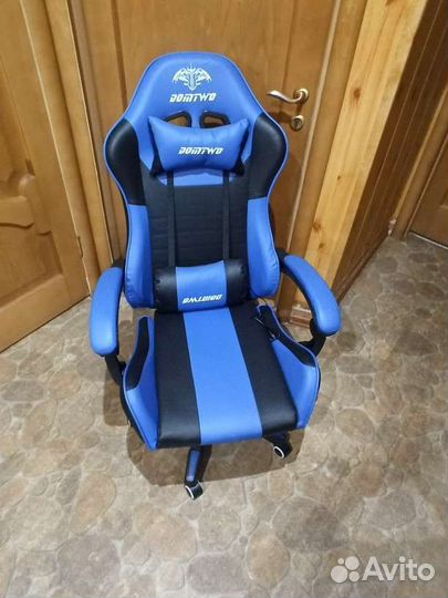 Кресло компьютерное игровое с вибро-подушкой