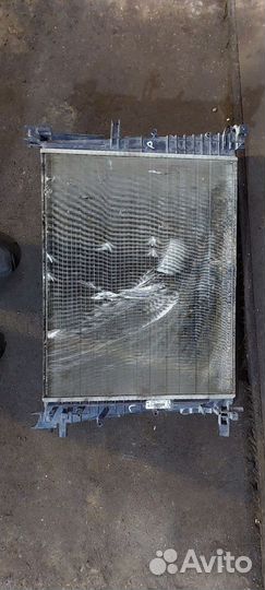 Радиатор охлаждения веста