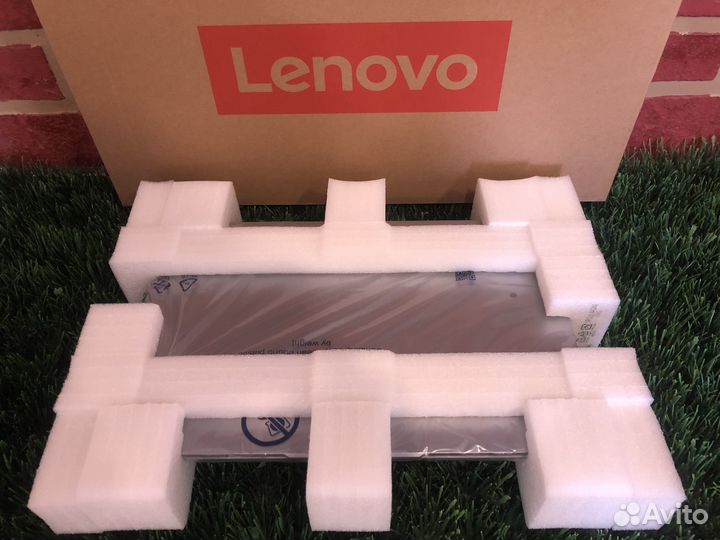 Новый на гарантии Lenovo-14