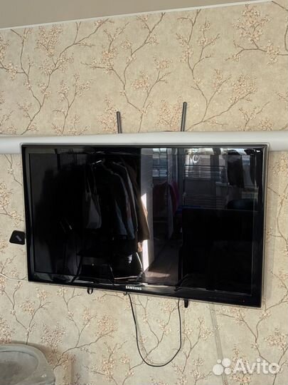 Телевизор Samsung UE-40C5100QW