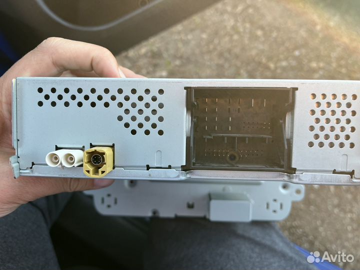 Магнитола на VAG