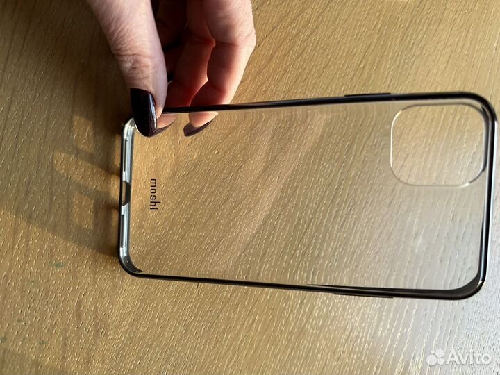 Чехол на iPhone 11 pro max moshi