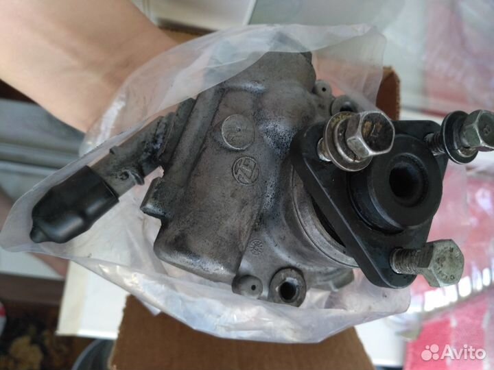 Насос гур BMW E81-84, E90-93, X1-3 ZF от Reikanen