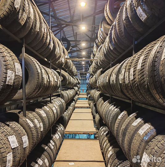 Goodyear UltraGrip Ice 2 215/65 R16 97Q