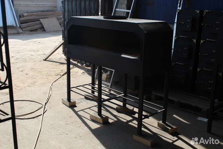 Мангал с вытяжкой. Мангал для кафе