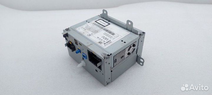 Б/У Магнитола Состояние отличное, оригинал