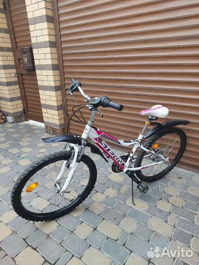 Женский горный велосипед Stern Leeloo