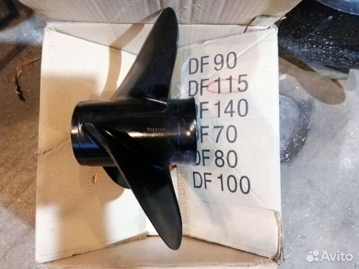 Гребной винт suzuki