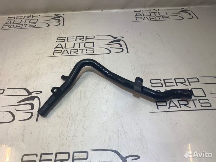 Патрубок системы охлождения Kia Ceed JD G4LC 2016