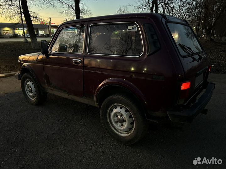 LADA 4x4 (Нива) 1.7 МТ, 1998, 185 000 км