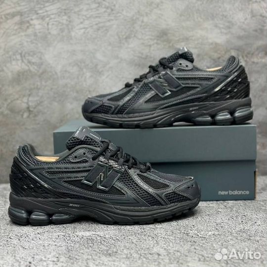 Кроссовки New Balance 1906R черные