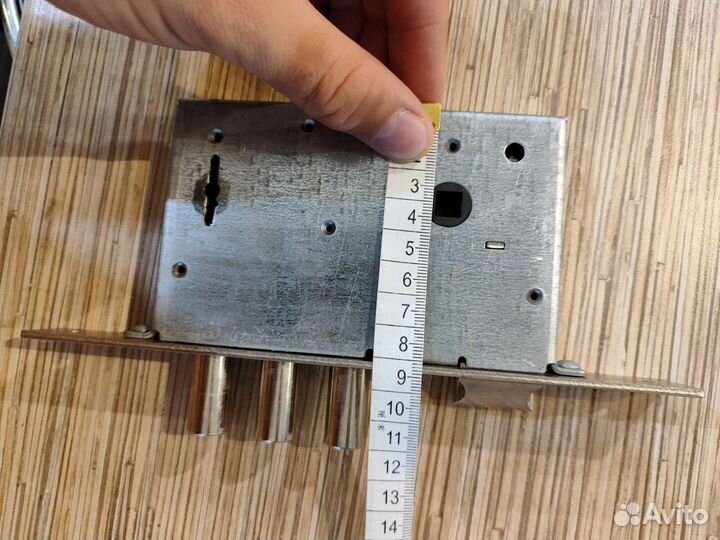 Дверной замок Гардиан