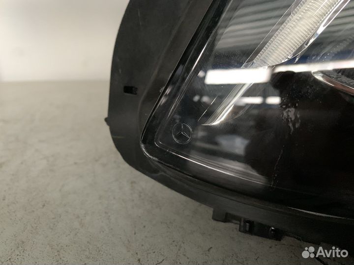 Фара левая на Mercedes W213 до рестайлинг