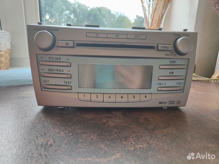 Магнитола Toyota Camry v40