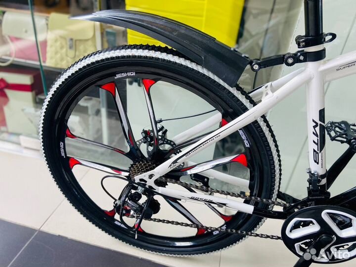 Велосипед новый на литых дисках