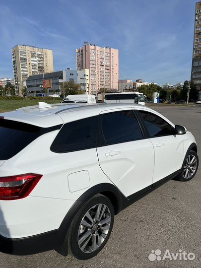 LADA Vesta 1.6 МТ, 2019, 90 000 км