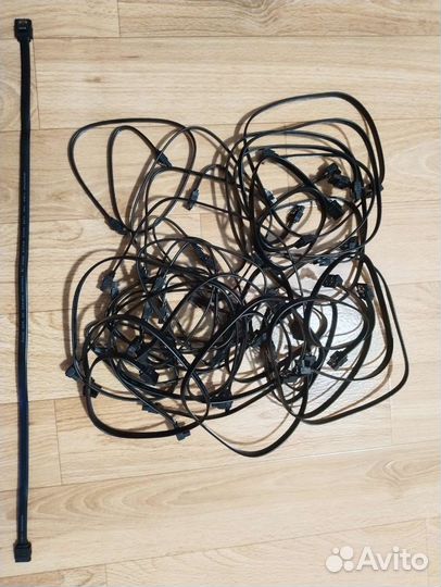 SATA кабель новый