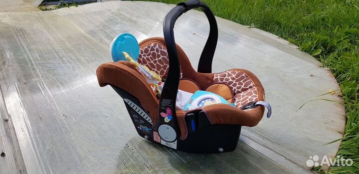 Детское автокресло от 0 до 18 мес. Б/у