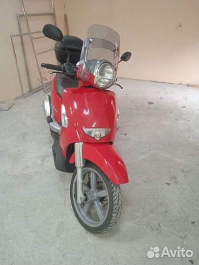 Aprilia Scarabeo 250