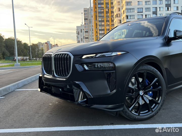 BMW X7 3.0 AT, 2022, 50 км