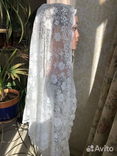 Шаль старинная