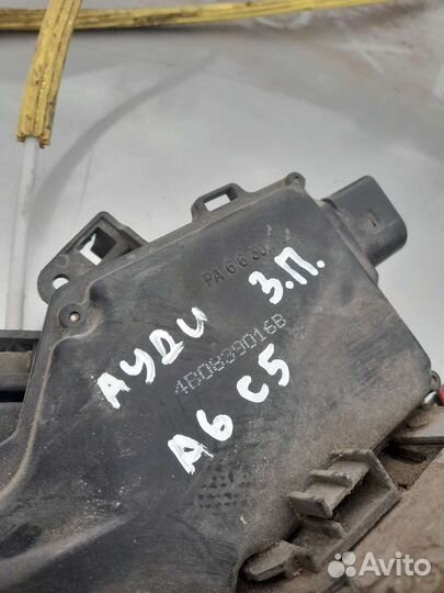 Замок задней правой двери ауди а6 с5