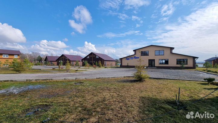 База отдыха с рыболовным хозяйством