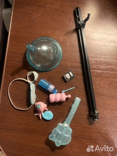 Кукла монстр хай лагуна блю с гидростанцией