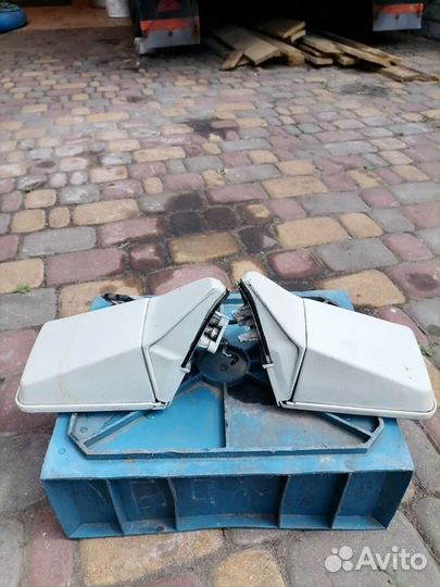 Боковые зеркала