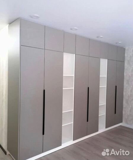 Шкаф.Шкафы распашные на заказ
