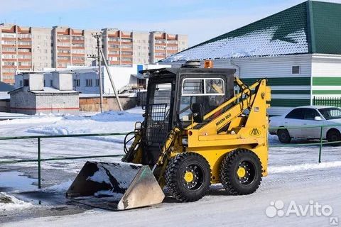 Водитель минипогрузчика