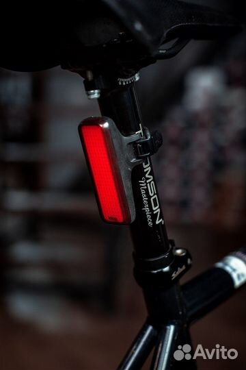 Фонарь задний Knog Blinder V Light Traffic. Новые