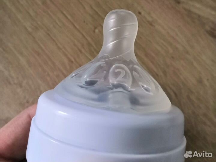 Новая соска, подойдёт на бутылку avent natural