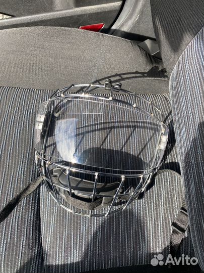 Маска хоккейная