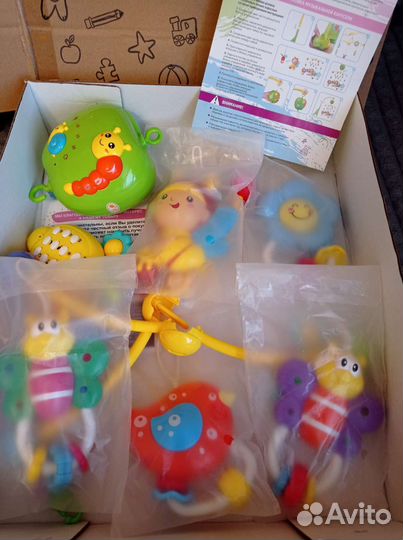 Детский мобиль в кроватку