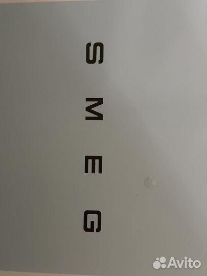 Smeg чайник белый