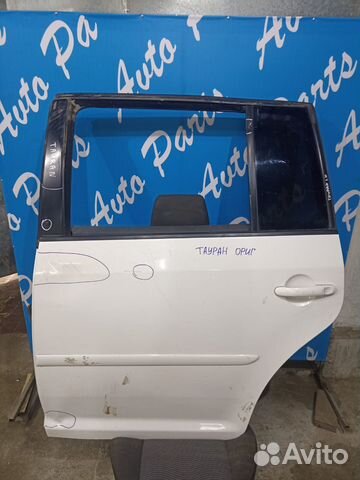 Фольксваген Тоуран дверь задняя левая с дефектом