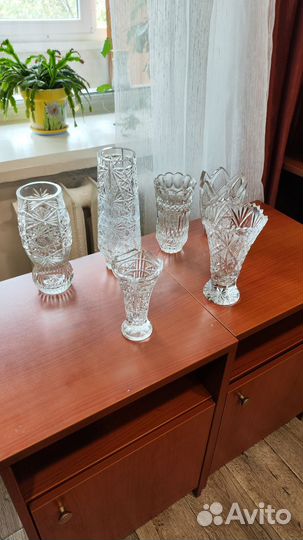 Ваза для цветов хрустальная