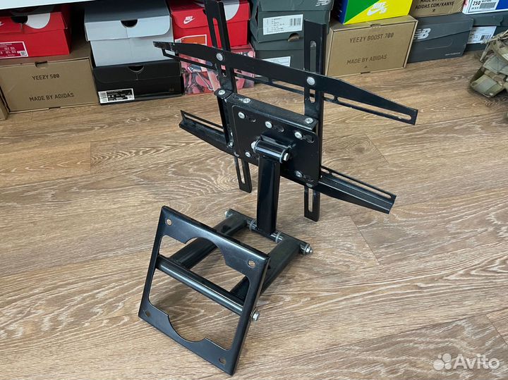 Продам кронштейн