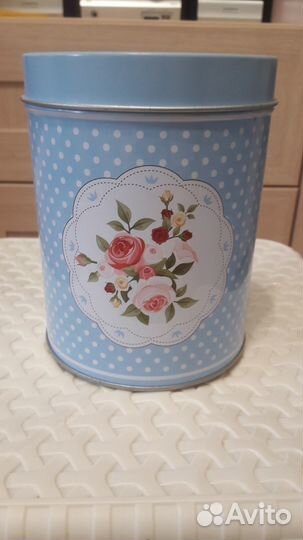 Банка жестяная