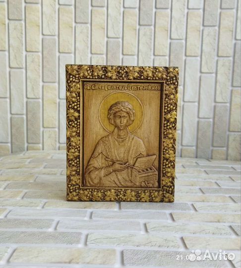 Иконы из дерева