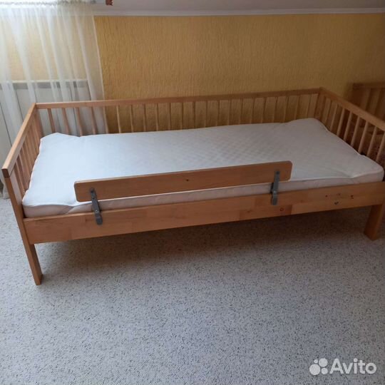 Детская кровать от 3 лет с бортиками