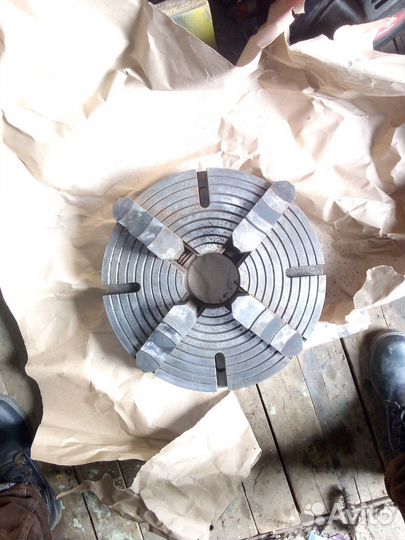 Детали токарных и фрезерных,патрон, фреза, швп