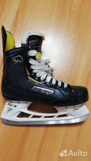 Коньки хоккейные Bauer s27 supreme