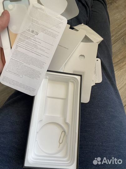 Коробку iPhone 11max pro