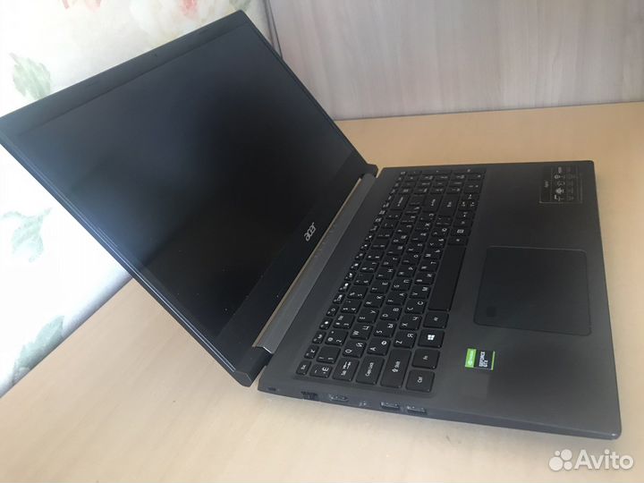 Ноутбук acer aspire 7