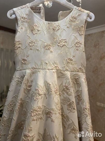 Платье для девочек нарядное