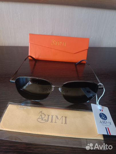 Солнцезащитные очки женские