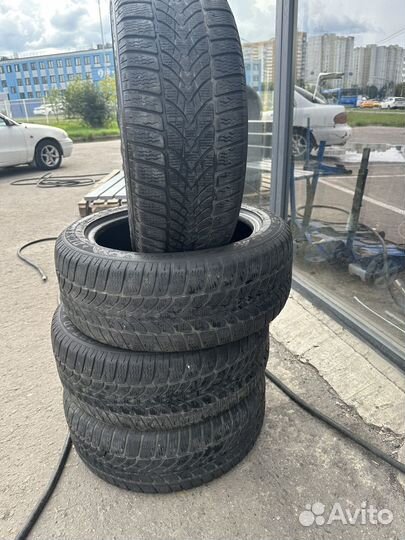 Dunlop SP Winter Sport 4D 225/50 R17