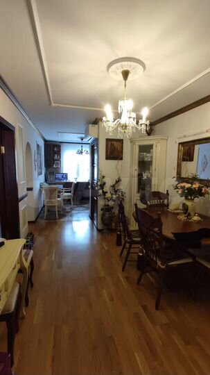 4-к. квартира, 81 м², 3/10 эт.